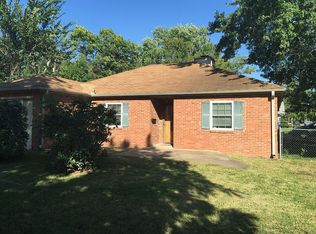 701 N Walnut St, Iola, KS 66749