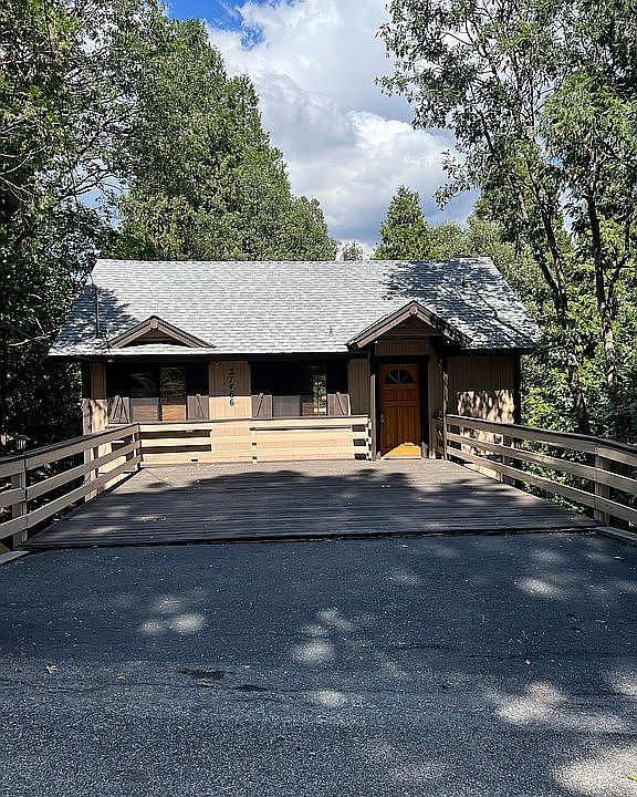 1st image of 27466 Nancy Dr
