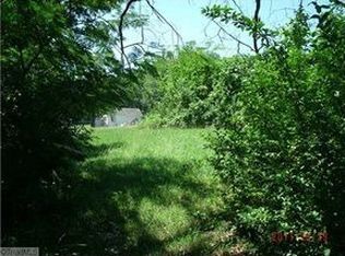 4102 Holts Chapel Rd, Greensboro, NC 27401