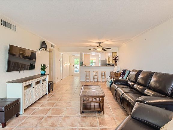 2nd image of 3125 NE 48th Court #223
