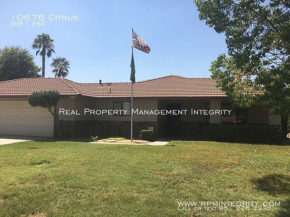 3rd image of 10676 Citrus Ave