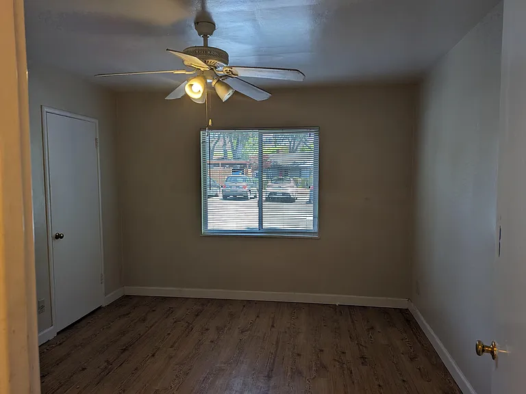 80 Lafayette Cir #2 — Photo 6