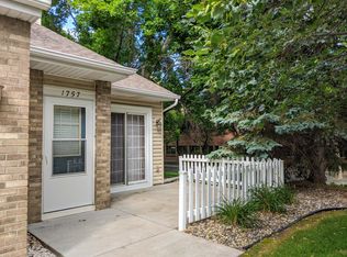 1757 Maple Ct, Falcon Heights, MN 55113