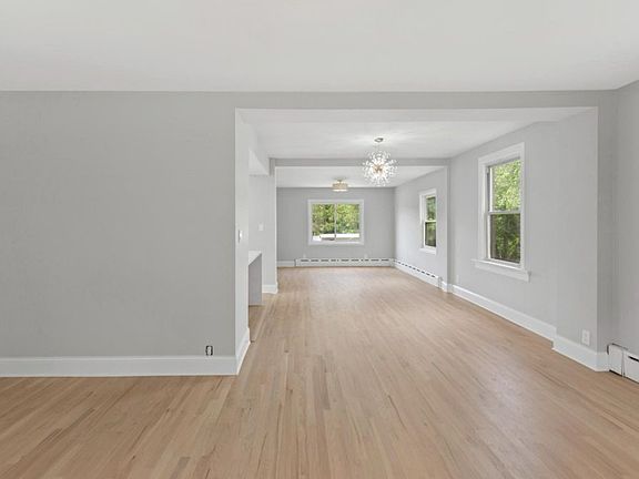 4th image of 166 Grant Ave