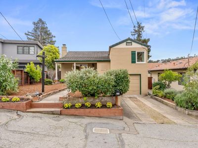 111 Arundel Rd, San Carlos, CA, 94070