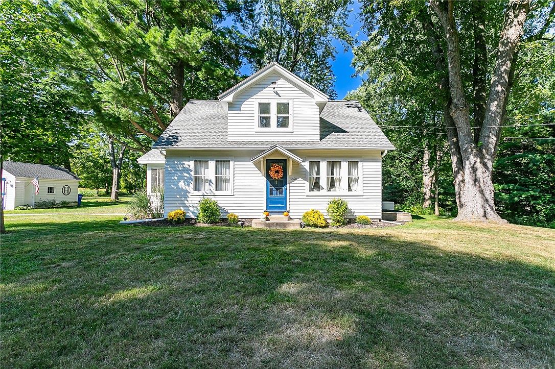 1060 Ogden Parma Town Line Rd, Spencerport, NY 14559 Zillow