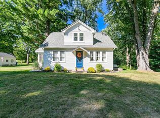 1060 Ogden Parma Town Line Rd, Spencerport, NY 14559