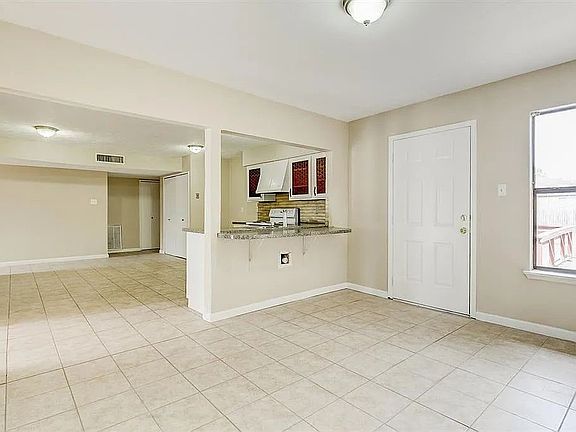 5th image of 1316 Royster Rd