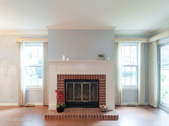 4th image of 501 Loch Lomond Ln APT D