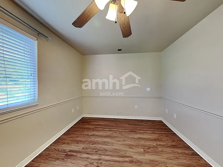 1625 E Bateman Way — Photo 16