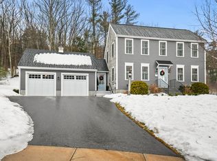5 Timber Ln, Amesbury, MA 01913