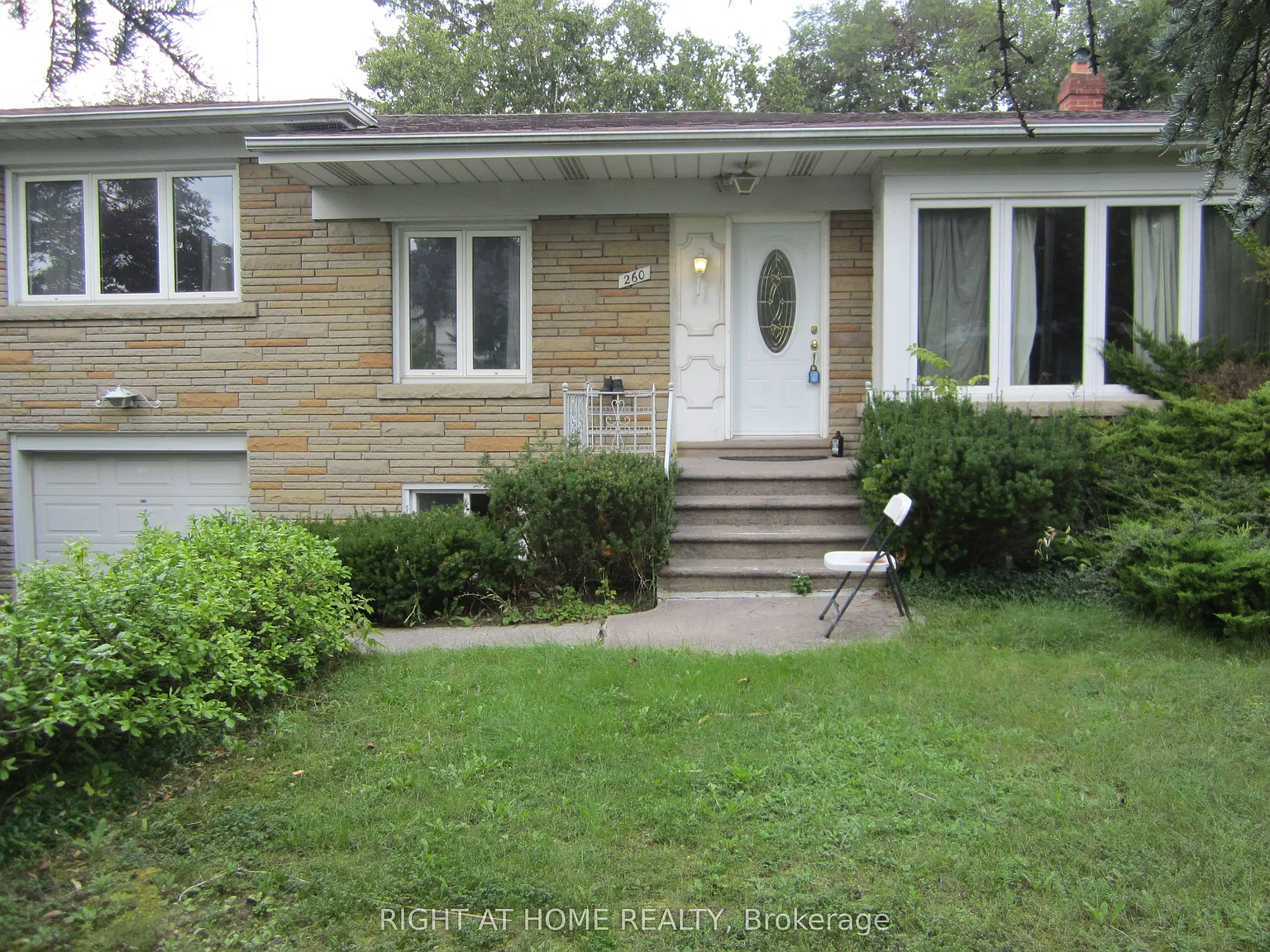 3 bed, $2,950 — Photo 1