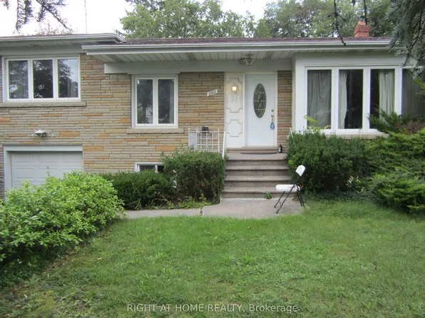 260 Park Home Ave, Toronto, ON M2R 1A3