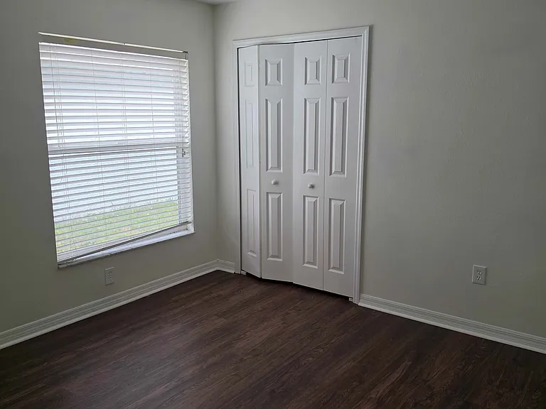 18804 Forest Glen Ct — Photo 14