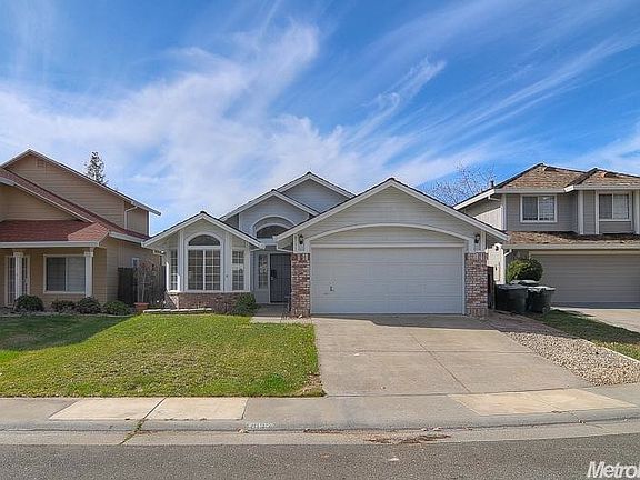 2nd image of 8133 Wood Mill Pl