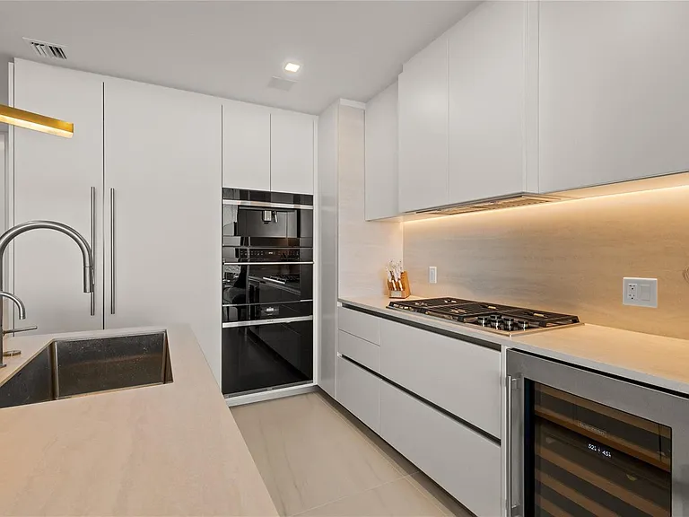 900 N Ocean Blvd #LPH05 — Photo 14