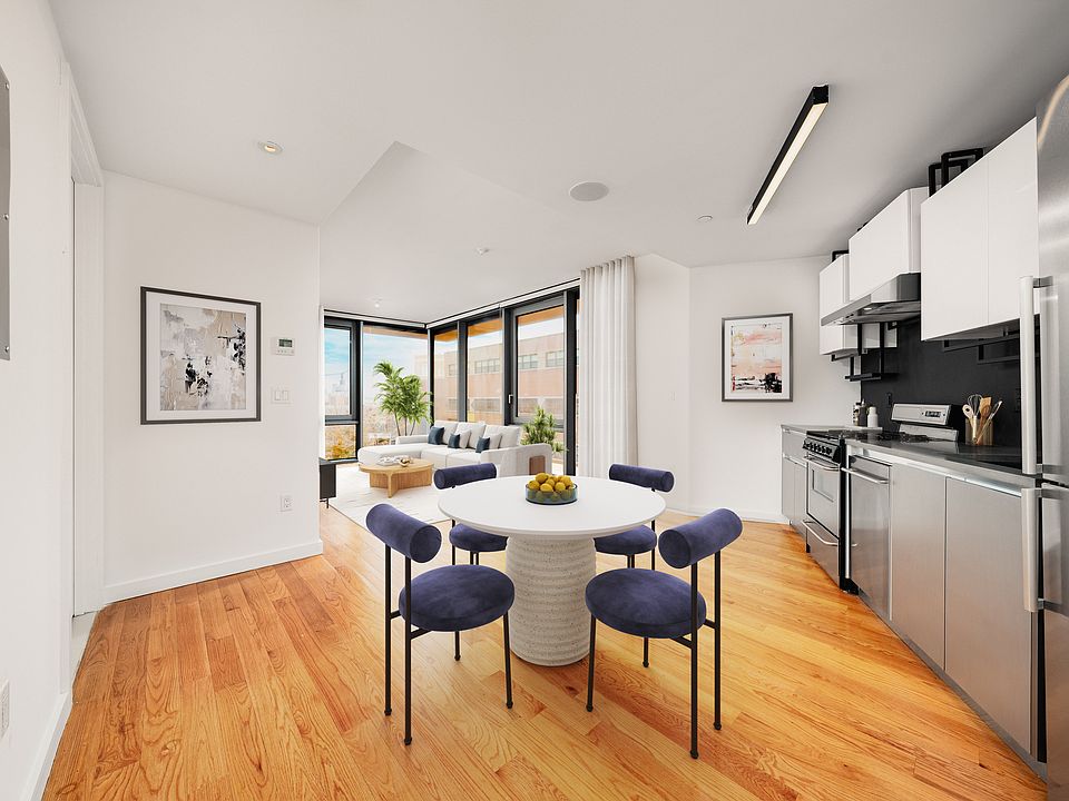 2nd image of 123 Melrose St APT 253