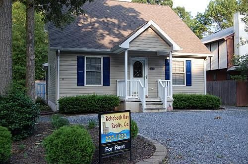 1st image of 22754 Holly Way W