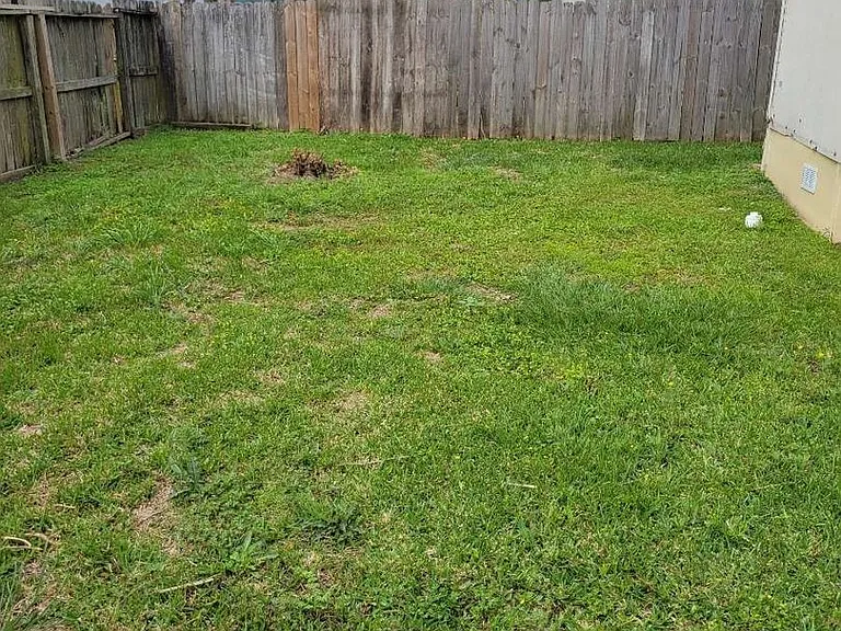 11810 Greenglen Dr — Photo 15