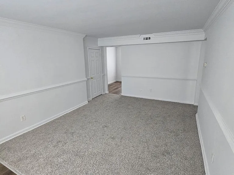 600 Gay St — Photo 3