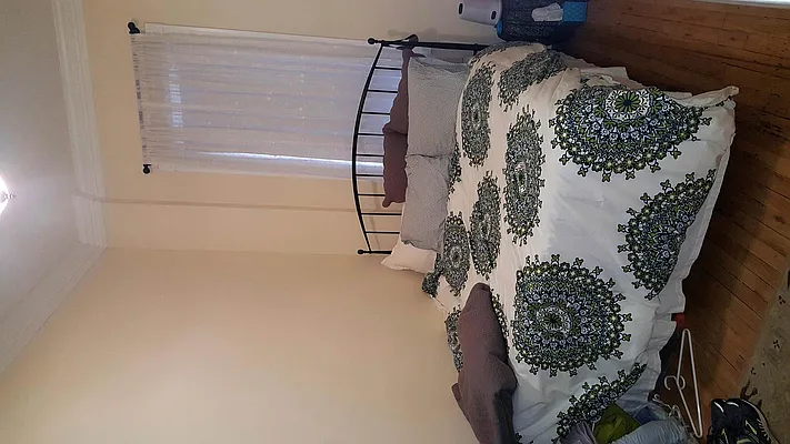 Rented by BLU Real Estate | media 35