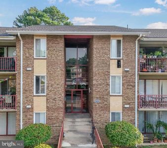 4709 Tecumseh St APT 302, College Park, MD, 20740