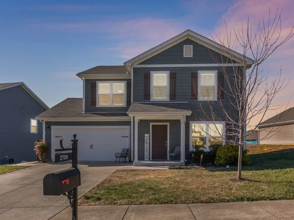 2708 Swarm Ct, Columbia, TN 38401