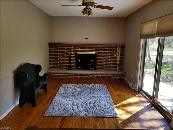 3rd image of 8402 Vera Dr