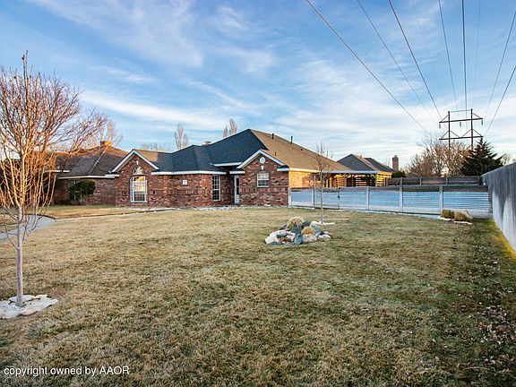 3rd image of 7317 Queens Pl