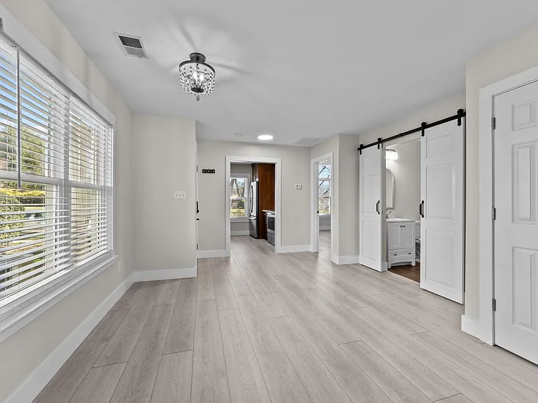 16842 Bridgeton Ln — Photo 4
