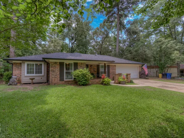 503 Whispering Pine Cir, Haughton, LA 71037