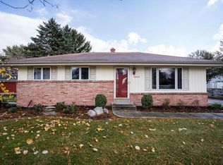 3643 Debby Ln, Franksville, WI 53126