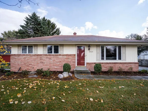 3643 Debby LANE, Franksville, WI 53126