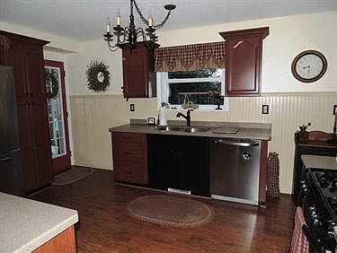 3rd image of 10363 Clifton Dr