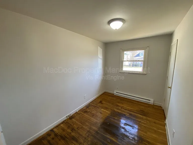 209 Hamilton St #B — Photo 14