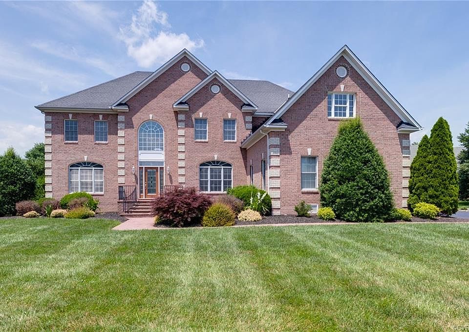 1st image of 7226 Shelton Pl