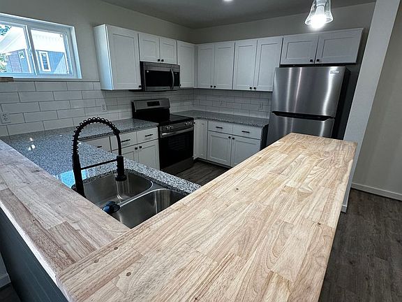 4th image of 1350 E 24th St #312