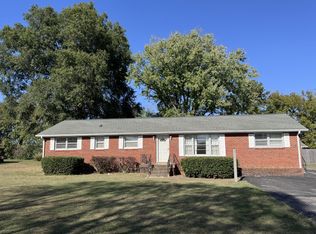 1505 Idlewild Dr, Lebanon, TN 37087