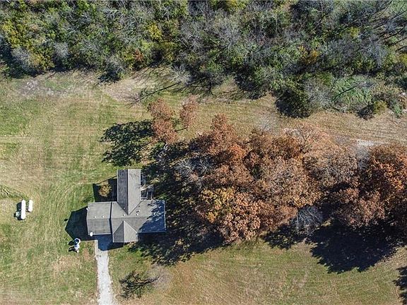 5th image of 16707 S Groll Rd