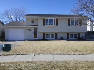 1502 11th Ave, Kearney, NE 68845