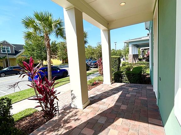 3rd image of 8495 Laureate Blvd