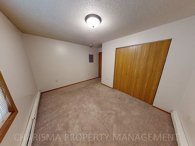 Pheasant View Apartments — Photo 21