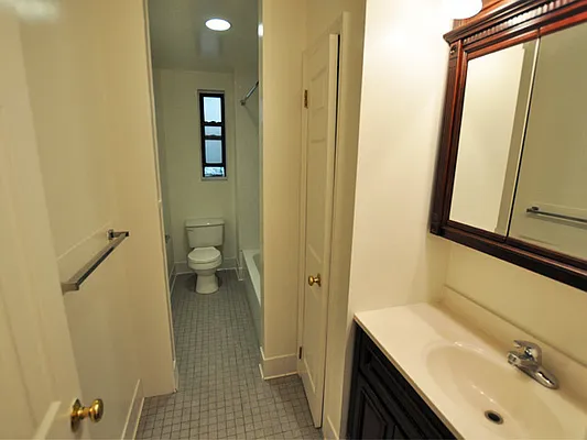 Rented by Mall Properties, Inc. | media 23