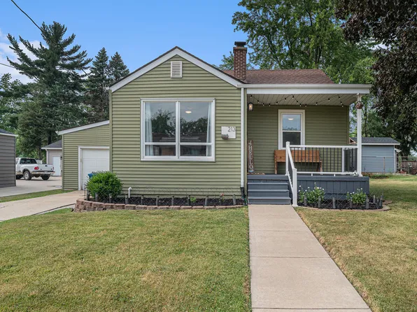 213 Berens St, Dyer, IN 46311