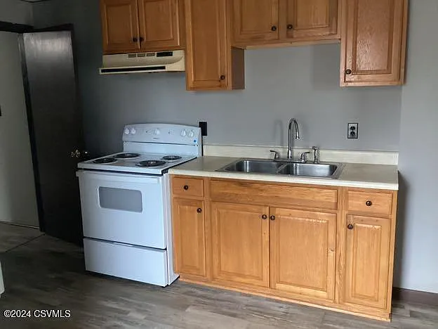 1150 Fort Augusta Ave — Photo 5