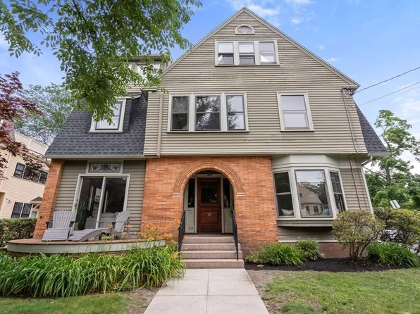 35 Langdon St, Cambridge, MA 02138