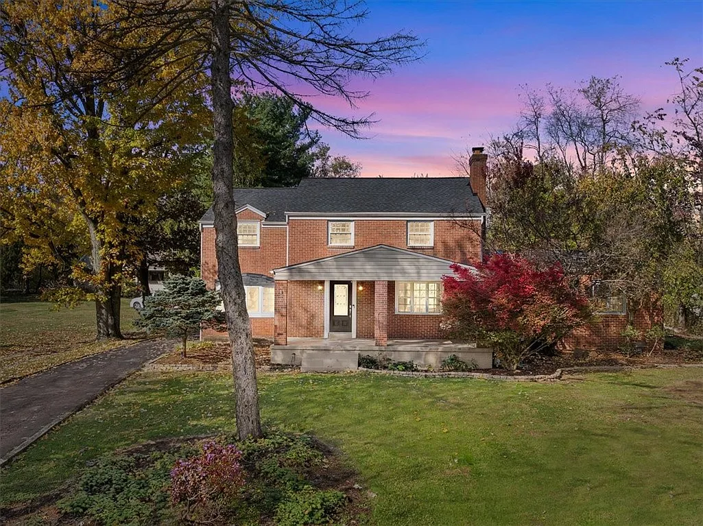 201 Dorseyville Rd photo 1