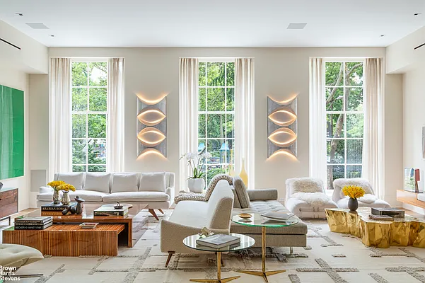 Sold by Brown Harris Stevens | media 21