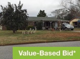 2510 Deer Antler Ln, Northport, AL 35473