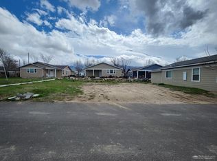 319 W D St #13, Tehachapi, CA 93561